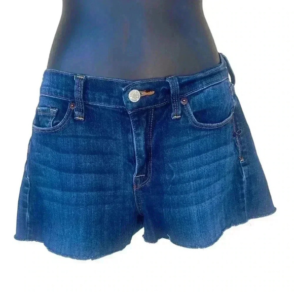 Lucky Brand Sofia Boot Sz 10/30 Regular Blue Denim Low Rise Shorts 8" Hem Deco - Picture 1 of 12